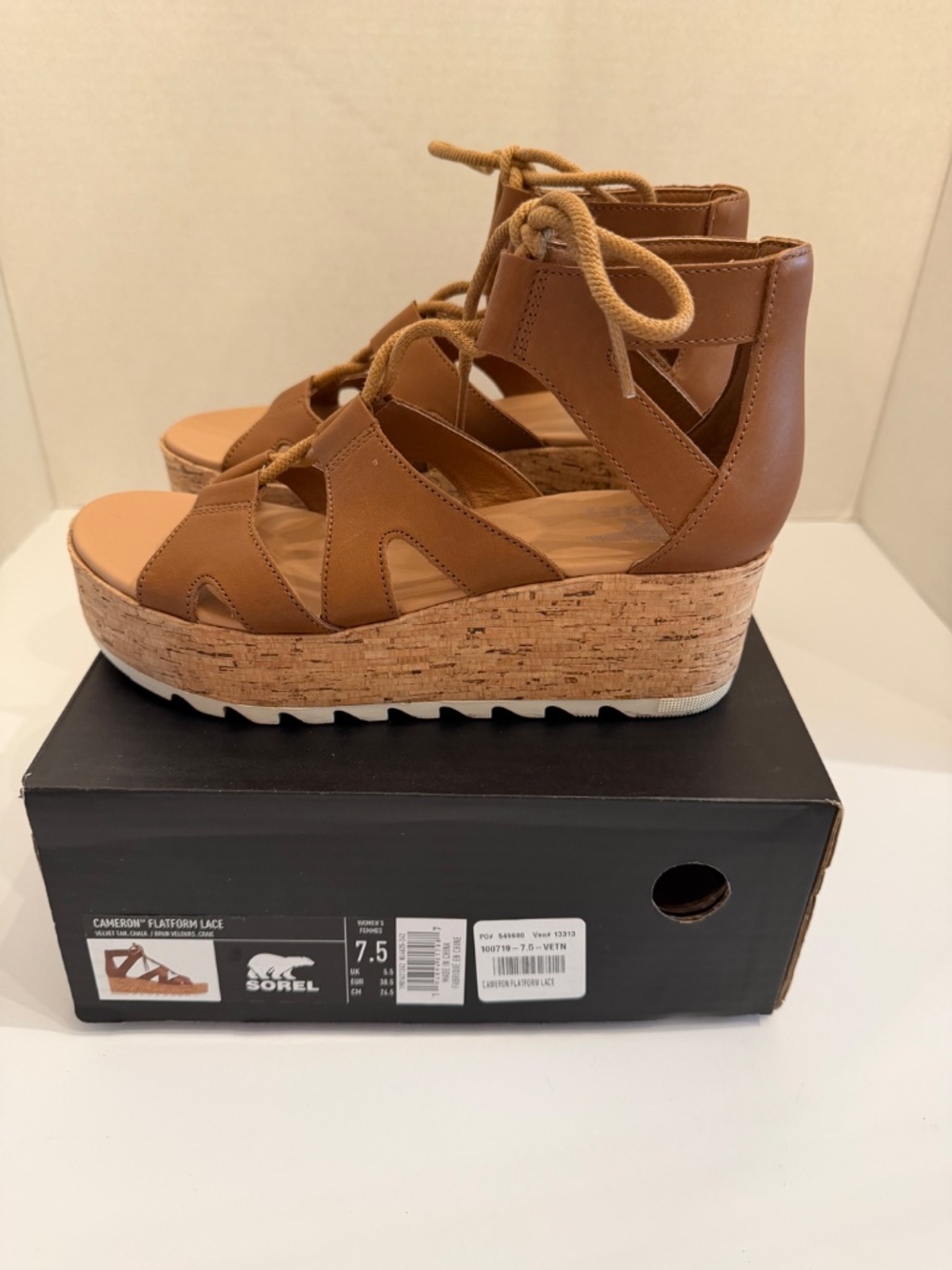 SOREL CAMERON FLATFORM LACE Size: 7.5 Color: Velvet Tan, Chalk - Picture 3 of 10